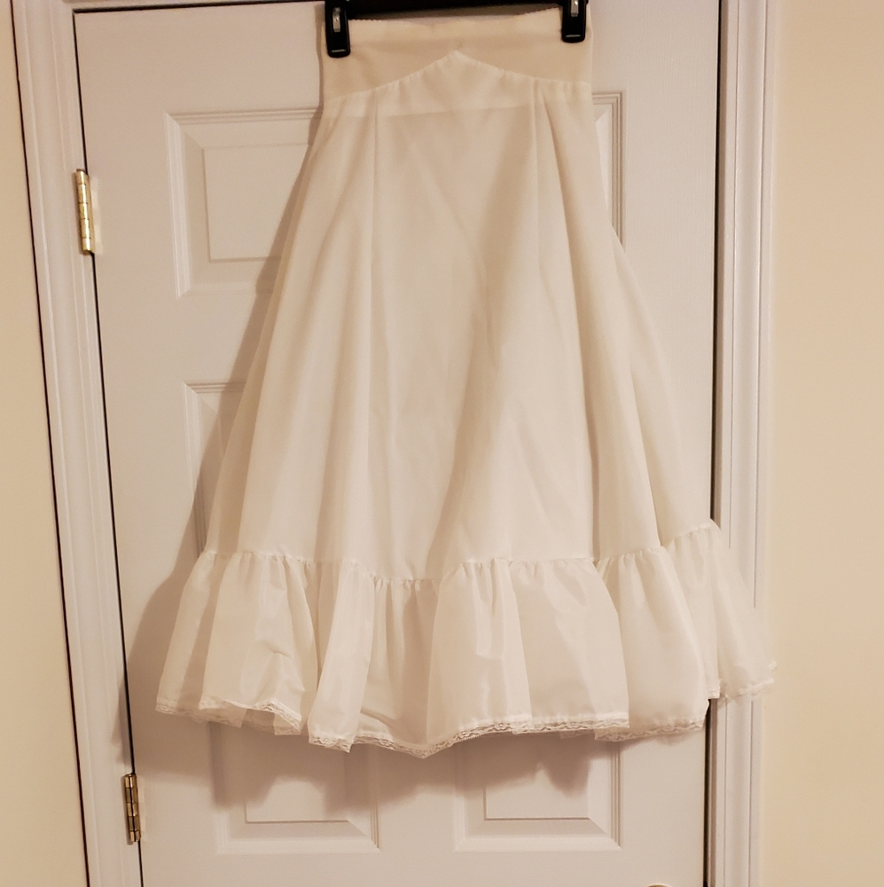 Formal Under Skirt